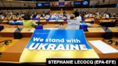 У ЄС погодили безмитну торгівлю для України з опцією обмежень